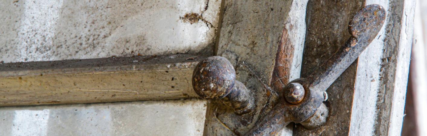 alter Beschlag_Nahaufnahme_16_9